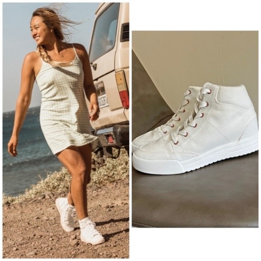 Roxy White High-Top Sneakers